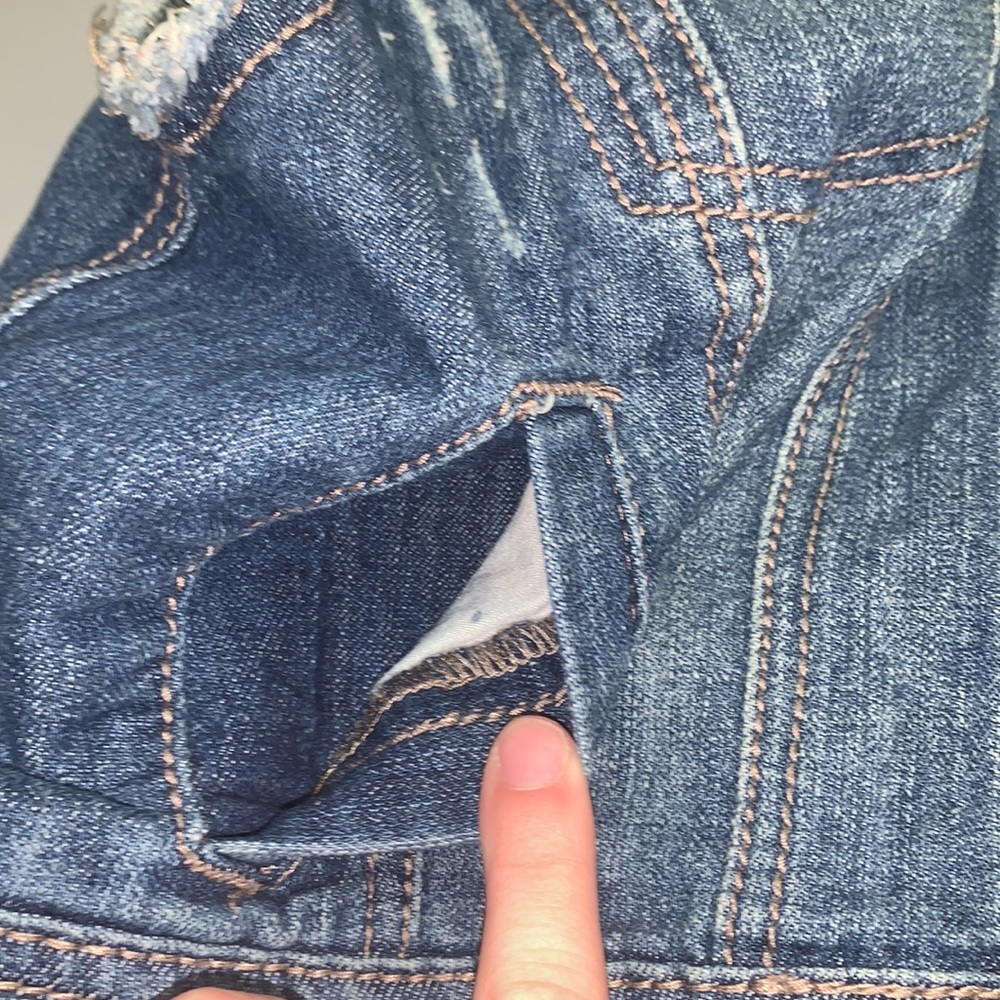 COPY - Rue 21 Jean vest - Picture 5 of 6